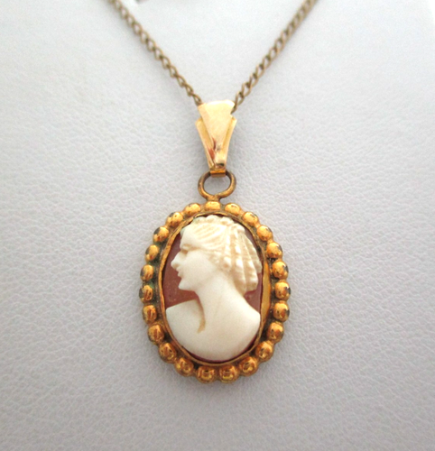 Collana ciondolo dolce vintage antico cammeo intagliato conchiglia oro 12k pieno - Foto 4 di 6