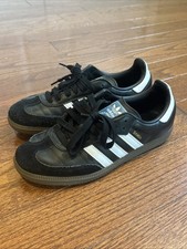 Adidas Sambas Black And White Womens Size 6