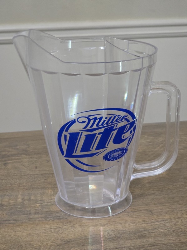 Vntg Acrylic 💎 MILLER LITE BEER Ice Pitcher Frostar 60 oz 💎 RARE 💎