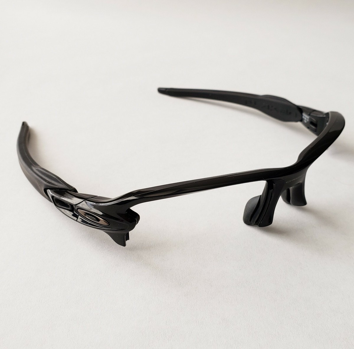 Oakley Flak 2.0 XL Polished Black Gunmetal Icons Replacement Oakley Flak 2.0 XL Polished Black Gunmetal Icons Replacement