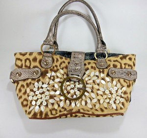 guess leopard handbags