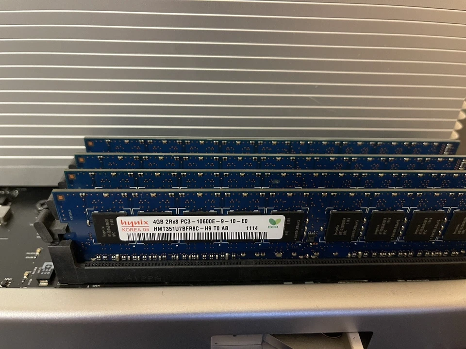 2010 Mac Pro 5,1 CPU Tray With Intel Xeon W3530 And 8 Gigs Of RAM - Image 3 of 4