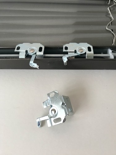 SUPPORTI VENEZIANI 25MM. RICAMBI / RICAMBI CONFEZIONE DA 3 - Foto 5 di 7