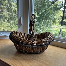 Vintage Two Tone Oval Gathering Basket Willow Wicker Sturdy Bread Traditional