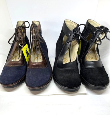 Fly London Wuza Women's Black or Blue Burnished Suede Lace Up Bootie Size 38 NEW