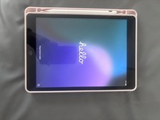Apple iPad 9th Generation 64GB   Space Gray  Accessories