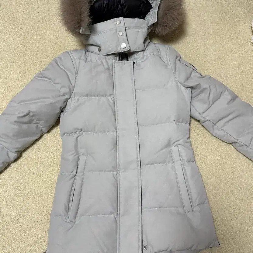 Moncler Astoria Steppestone Puffer Jacket - Women's thumbnail 4