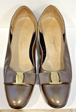 Vintage Salvatore Ferragamo Boutique Bow Buckle Leather Pump US 10AA Italy