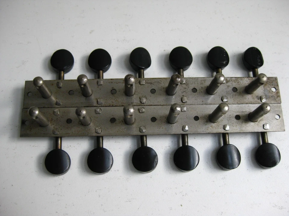 Vintage 1910's Oscar Schmidt 12-Strings Mandolin Tuners Set for Project - Image 4 of 4