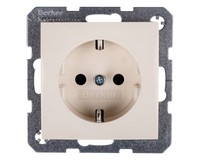Berker/B.Kwadrat Steckdose Schuko 16A IP20 Cremeglanz S.1 47438982