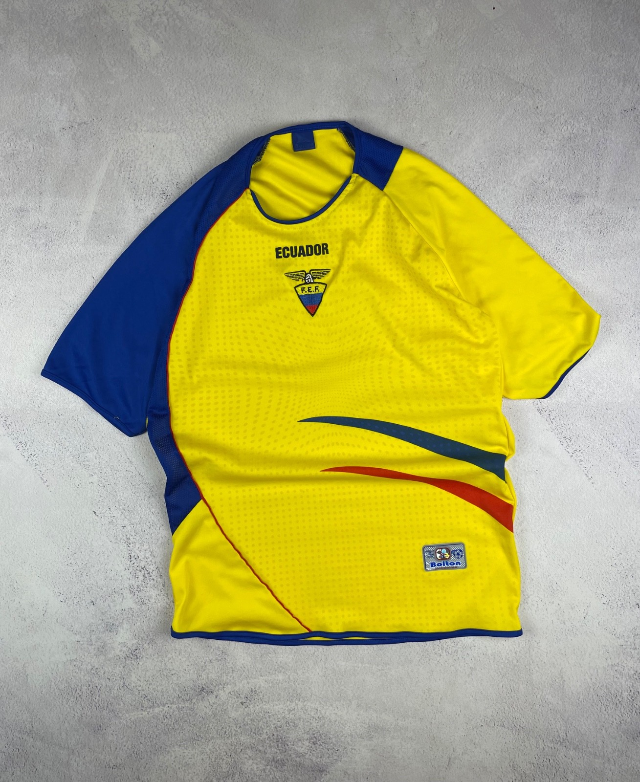 vintage Ecuador Soccer National Team FEF Yellow Jersey - Size M,L