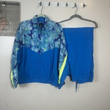 liz claiborne Vintage Set