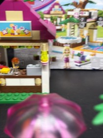 Lego Friends 41008 Heartlake City Pool Complete with Manuals And Mini Dolls