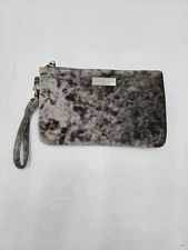 Adrienne Vittadini Gray Velvet Charging Wallet Wristlet - $60 MSRP iPhone USB C