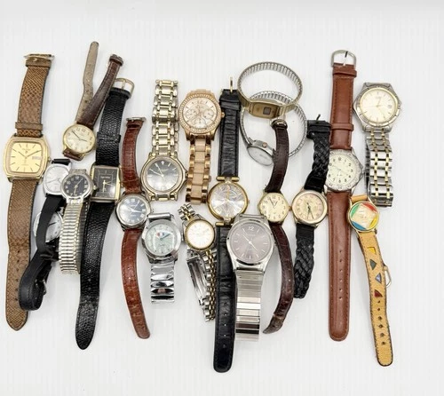 Vintage Watch Lot Mixed Brands Citizen Pulsar Timex Fossil Some Running