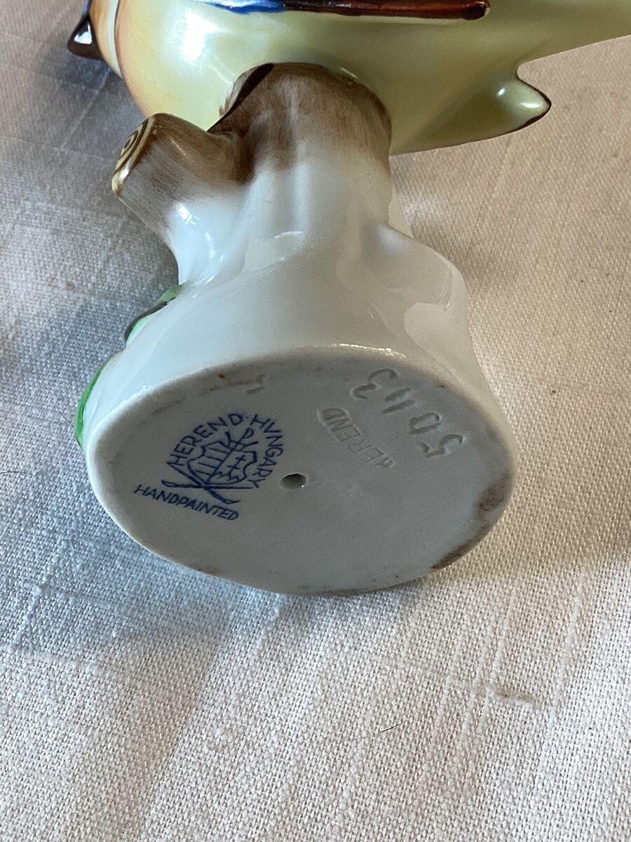 Vintage Hungarian HEREND Porcelian Hand Painted Blue Bird On Vintage Hungarian HEREND Porcelian Hand Painted Blue Bird On