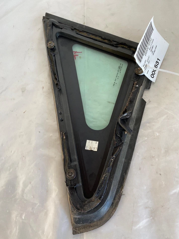 1997 FORD AEROSTAR Front Vent Glass Window Right RH OEM J - Image 4 of 4