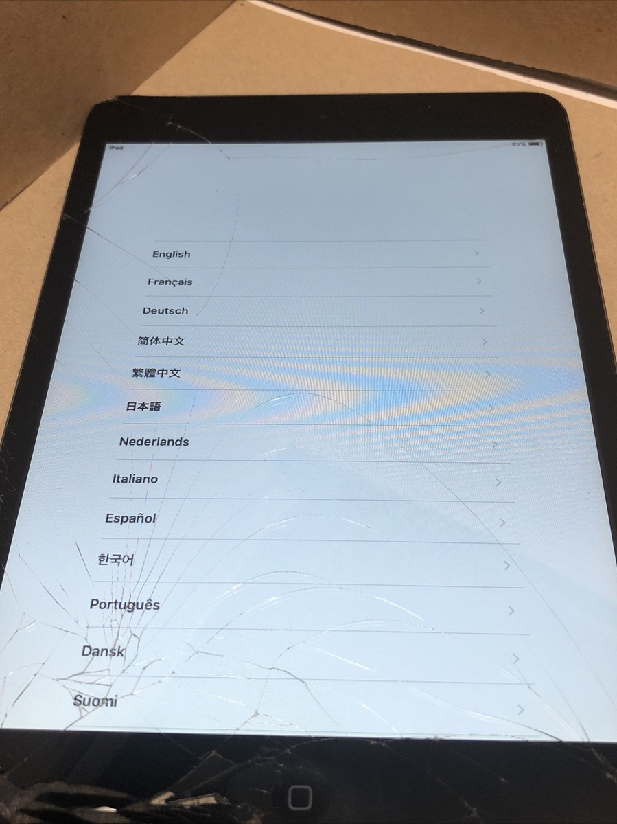 Apple iPad mini 1st Gen. 16GB, Wi-Fi, 7.9in - Black MD528LL Apple iPad mini 1st Gen. 16GB, Wi-Fi, 7.9in - Black MD528LL