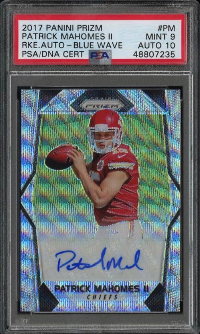 2017 Panini Prizm Patrick Mahomes Auto #15/149 JSY# Blue Wave RC PSA 9/10 *POP 6