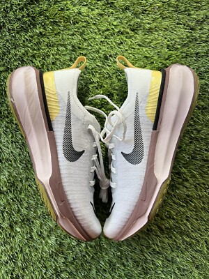 NIKE WOMENS ZOOMX INVINCIBLE RUN FLYKNIT 3 SIZE 8.5 PHOTON DUST SUMMIT WHITE