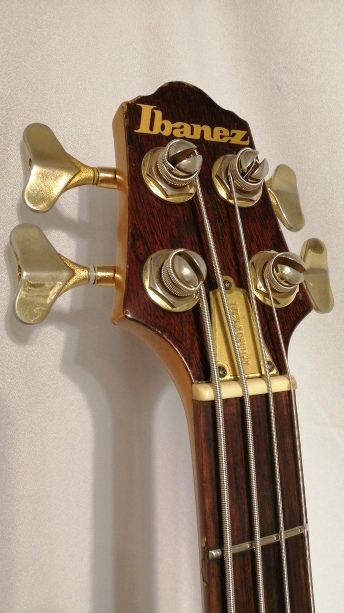 Vintage 1983 Ibanez MC888 Electric Bass Bass Guitar Case