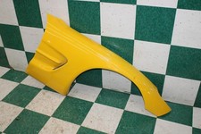 Dmg 97-04 C5 Vette Yellow Front Passenger Right Rh Fender Panel Oe Wty Oem Dmg 97-04 C5 Vette Yellow Front Passenger Right Rh Fender Panel Oe Wty Oem