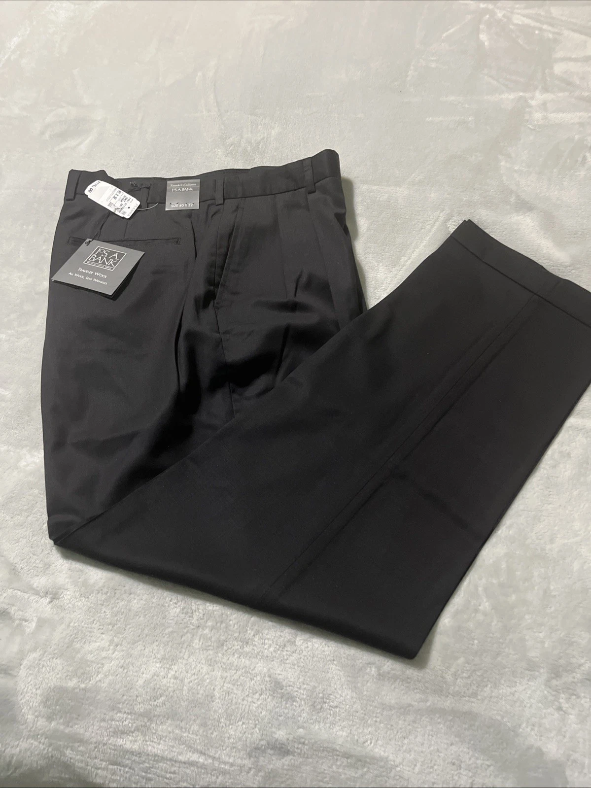 NEW Jos A Banks 100% Wool Traveler Dress Pants 40x32 Reg Black Lightweight
Opens in a new window or 