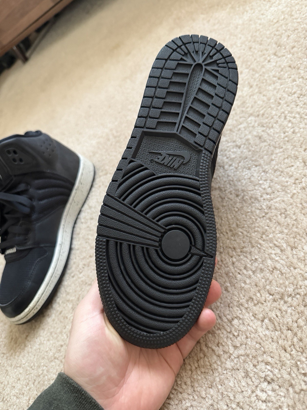 NIKE Jordan 1 Flight 4 Premium Black Platinum Shoes 828237-020 Youth Size 6  thumbnail 4