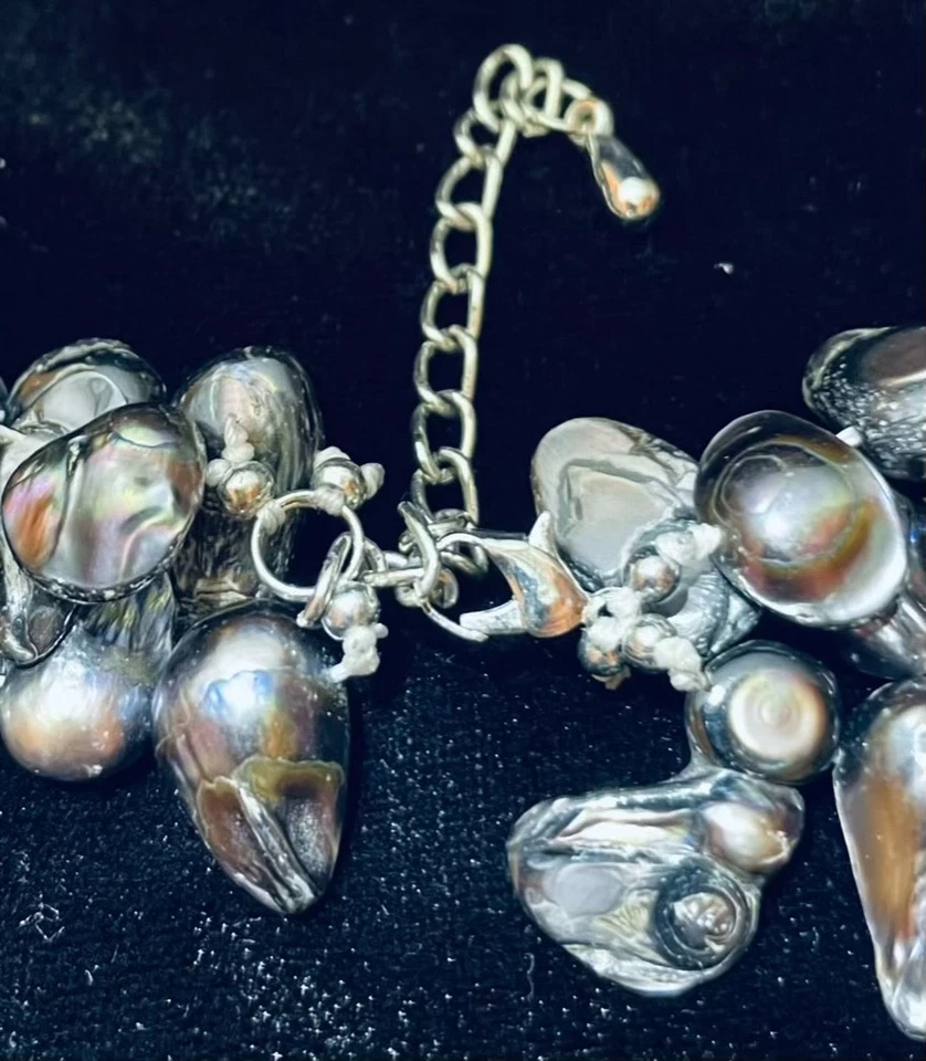 Collar Blister Perla Triple Hilo Negro Madreperla Gótico Oscuro Romántico Foto 3 de 4