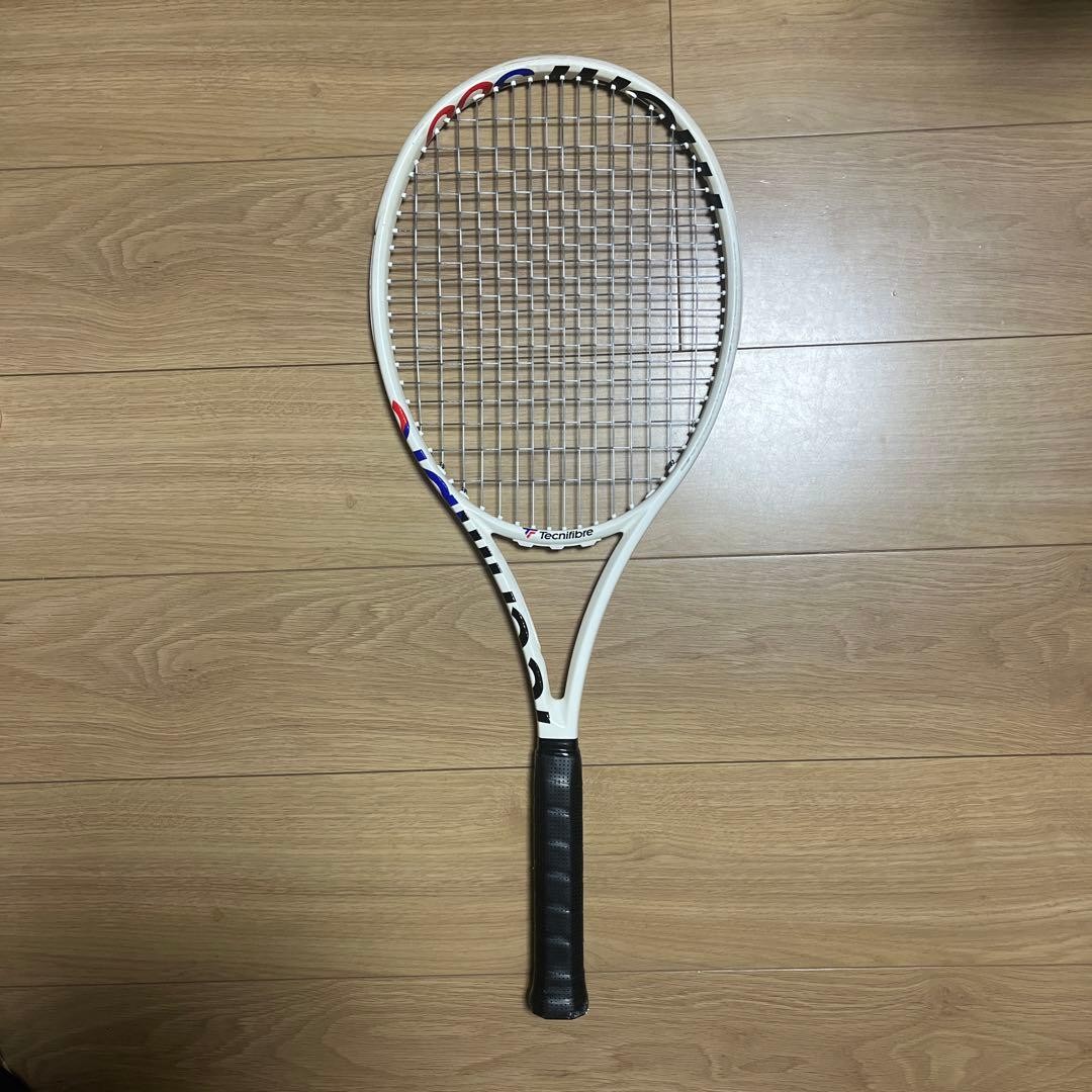 テクニファイバー T-FIGHT 300 Isoflex G2 X120536224 - ラケット(硬式