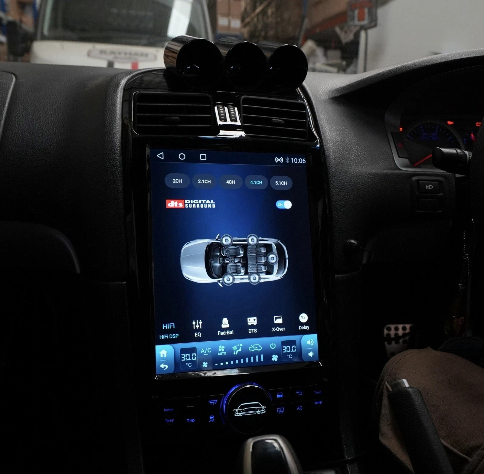 Ford Falcon Ba Bf Unit | SatNav | Wireless Apple CarPlay + GPS | 12.1 Inch | V6