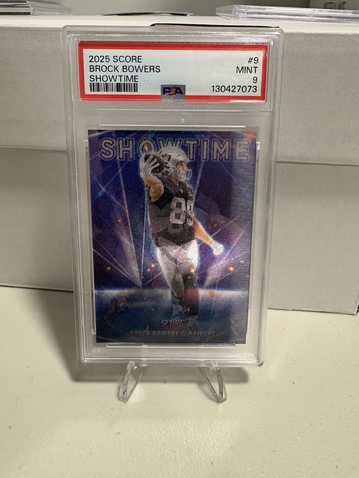 2025 Score - Showtime Brock Bowers #9 Case Hit
