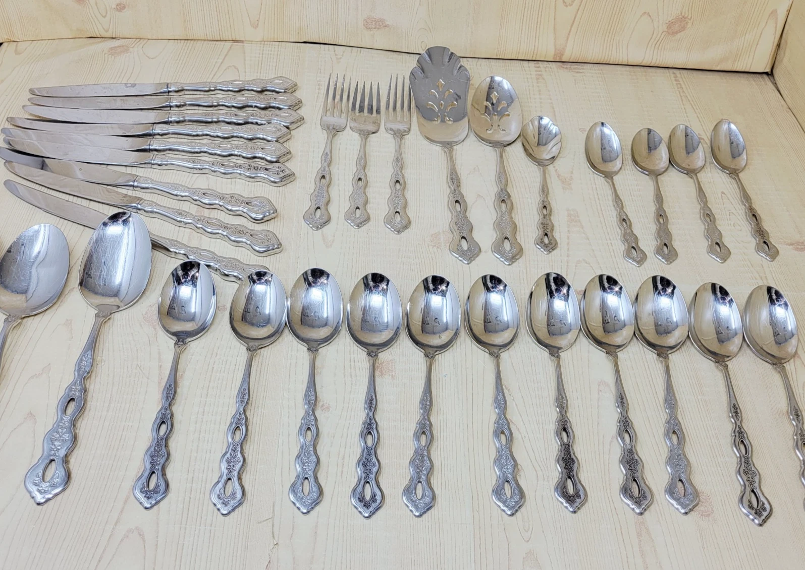 Oneida Community FANTASY Burnished Stainless Steel Flatware Lot of 33 Pieces
