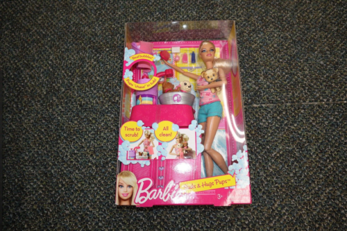 NEW Factory-Sealed BARBIE SUDS & HUGS PUPS Exclusive Mattel #W3153 Real Bubbles! - 第 1/4 張圖片