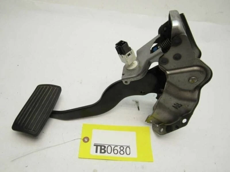 Pedal de freno CR-V 2009 Honda lado izquierdo del conductor pie pie soporte de palanca OEM Foto 2 de 4