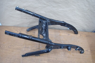 2011 HARLEY DAVIDSON ROAD KING POLICE FLHPI TAIL SUBFRAME | eBay
