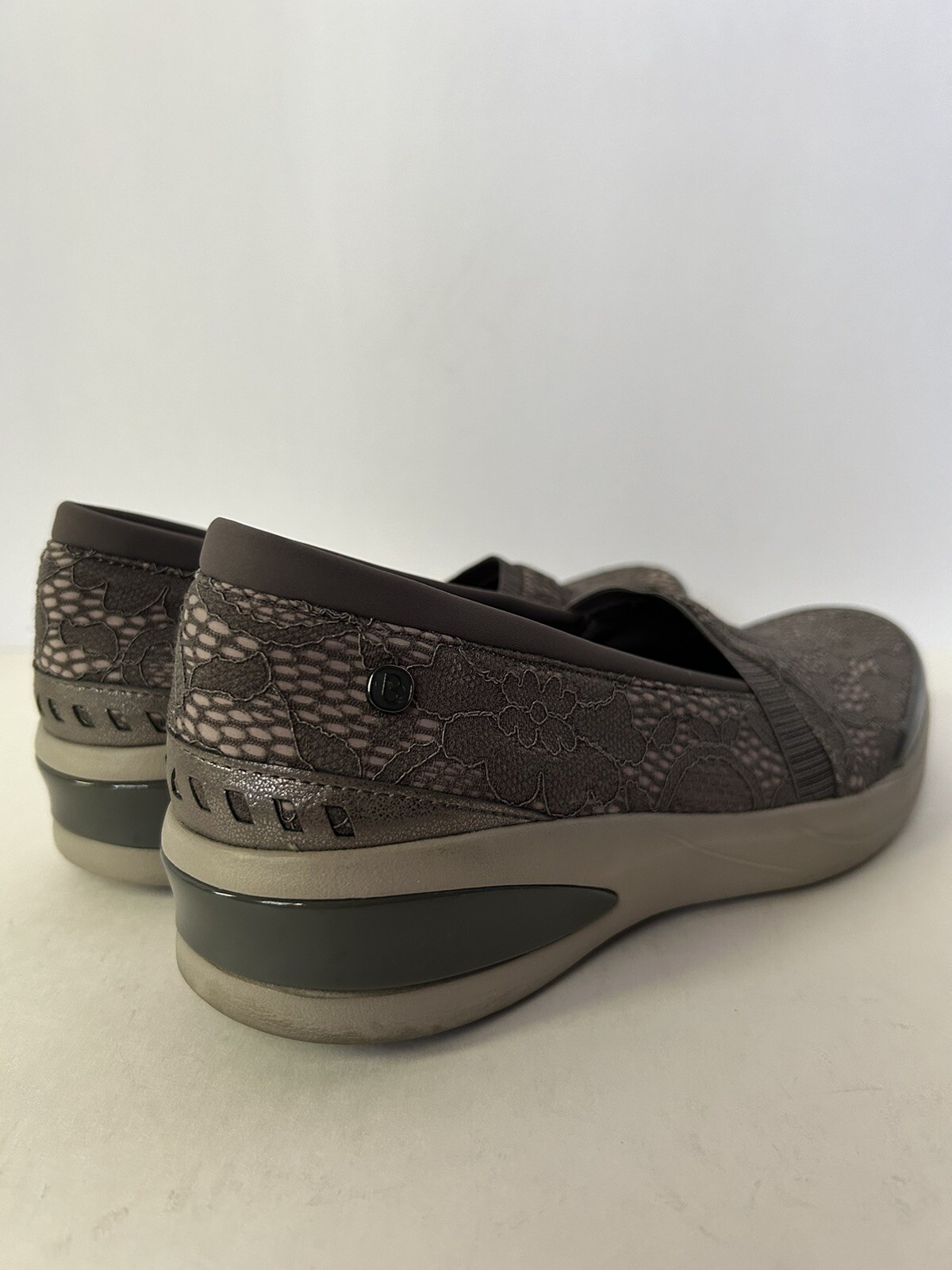 Bzees Flirty Cloud Technology Dark Grey Slip On W… - image 4