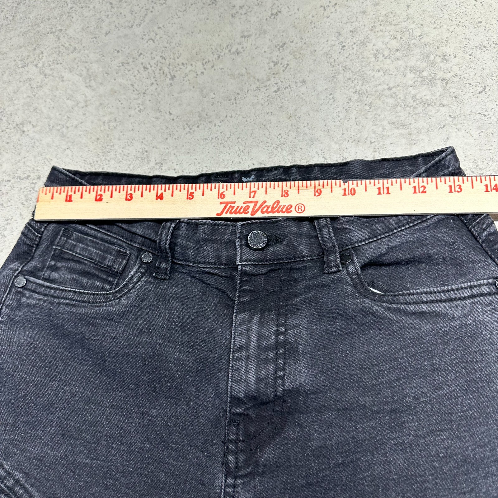 Picture 3 of 10