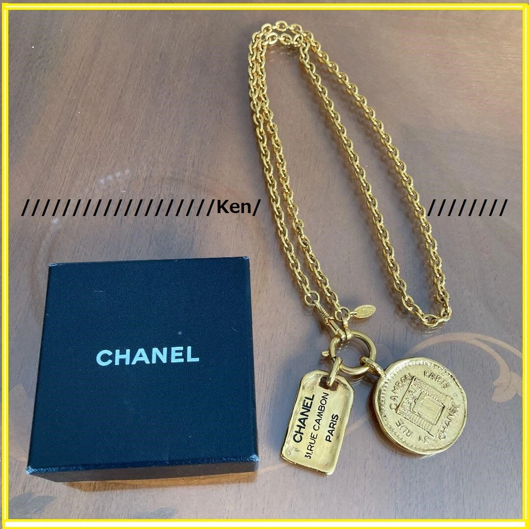 CHANEL, Jewelry, Chanel Vintage Yellow Gold 3 Rue Cambon Link Pendant  Chokernecklace