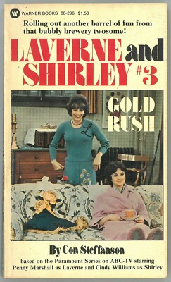 LAVERNE & SHIRLEY #3 GOLD RUSH TV BOOK ~ PENNY MARSHALL & CINDY WILLIAMS 1976