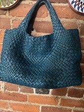FALOR LARGE GENUIE  WOVEN LEATHER M