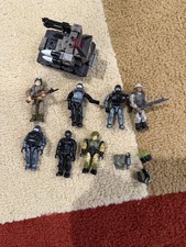 Mega Bloks Mega Construx Call Of Duty figures...