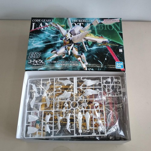 Bandai Gundam HG 1/35 Lancelot Albion Code Geass Figur JP - Bild 2 von 8