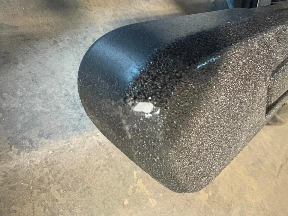 Usado OEM GM '21-'25 GMC Sierra 1500 2500 3500 doble cabina peldaños de asistencia en negro Foto 4 de 4