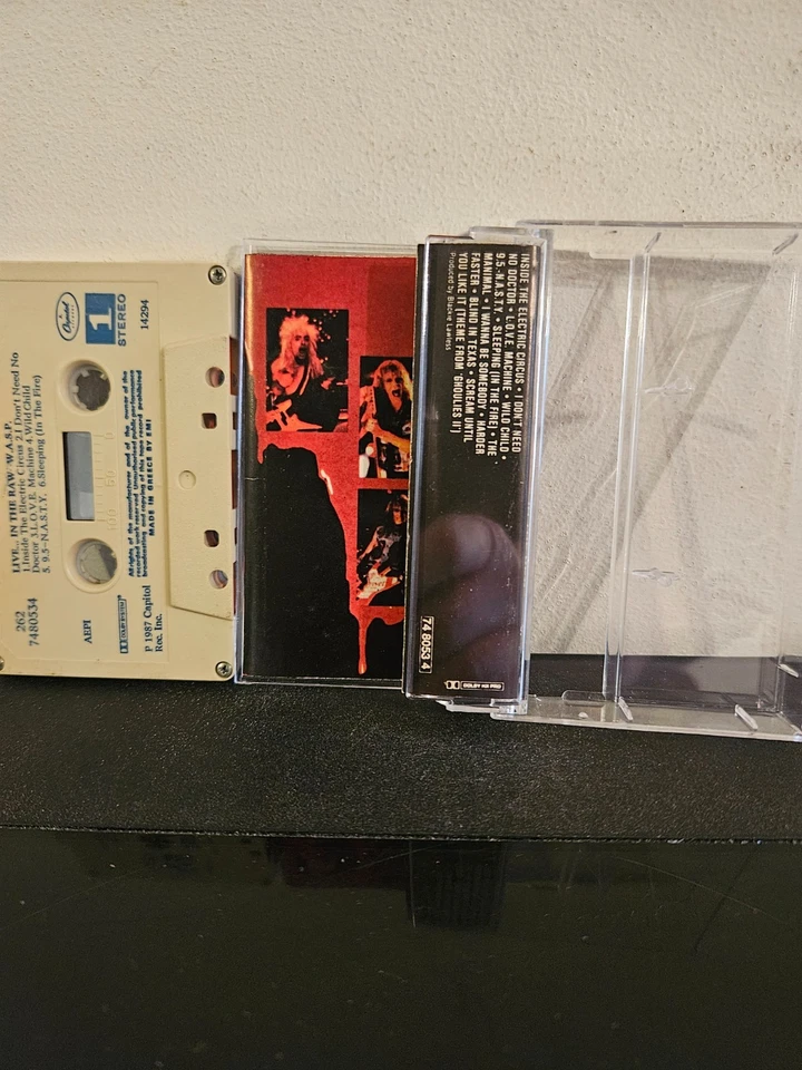 W.A.S.P. En vivo... In The Raw 1987 CINTA DE CASETE HARD ROCK HEAVY METAL Foto 2 de 4