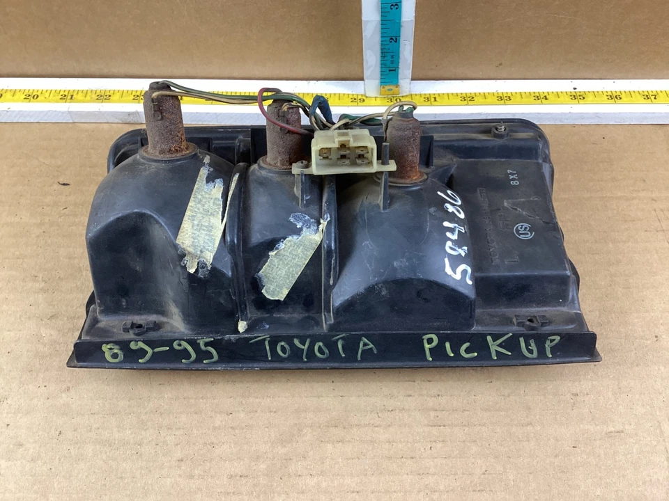 Conjunto de luz trasera izquierda del lado del conductor para camioneta Toyota 1989-1995 OEM Foto 4 de 4