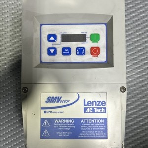 LENZE ESV152N06TXC AC TECH "BRAND NEW OLD USA STOCK" LManufacturing Automation