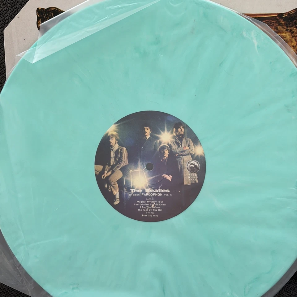 Rare Parlophone Italy The Beatles 'Magical Mystery Tour' Turquoise Vinyl NM - Image 2 of 4