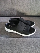 BZEES BLACK STRETCH PREMIUM "ICONIC" WASHABLE OPEN TOE SLIDES WOMEN'S SZ 9M EUC