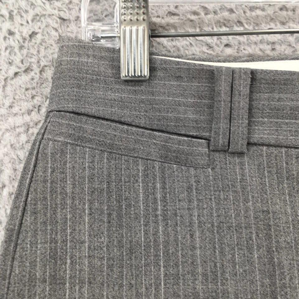 Banana Republic The Logan Fit Dress Pants Womens 2S (actual 30x31) Gray Mid Rise - Image 4 of 4